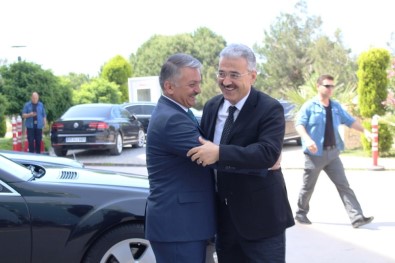 Düzensiz Göçe Yönelik Üst Düzey Koordinasyon Toplantısı Ayvalık'ta Yapıldı