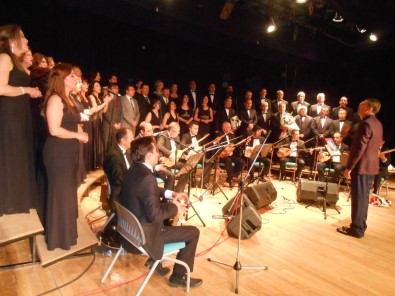 Eskişehir'de ''Sezon Sonu Ve 43. Yıl Sanat Gecesi-2'' Konser Programı Coşkulu Geçti