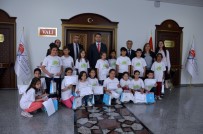 'Lider Çocuk Tarım Kampı' Öğrencilerinin Sertifika Heyecanı