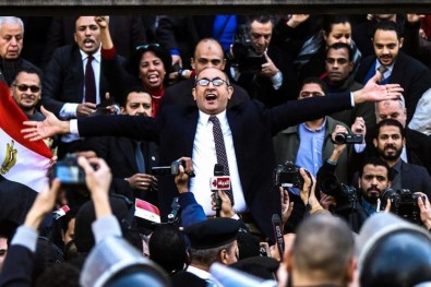 Mısır'da Eski Cumhurbaşkanı Adayı Gözaltına Alındı