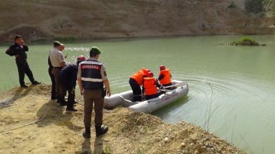 Silivri'de Gölette Boğulan 17 Yaşındaki Gencin Cesedine Ulaşıldı
