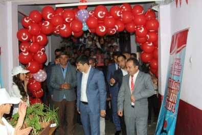 Başkale'de Bilim Fuarı