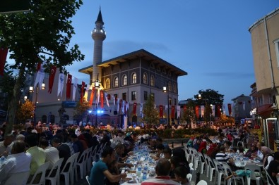 Başkan Dr. Akgün Açıklaması 'Rahmet Ve Bereket Ayı Ramazan Hayırlı Olsun'