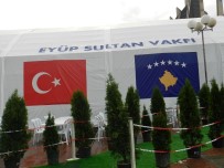 İFTAR ÇADIRLARI - Kosova'da 2 Bin Kişilik İftar Çadırı Kuruldu