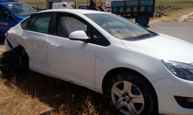 Şanlıurfa'da Trafik Kazası Açıklaması 2 Yaralı