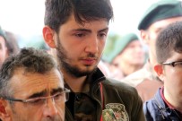 Şehidin Cenazesinin Başından Bir An Olsun Ayrılmadılar