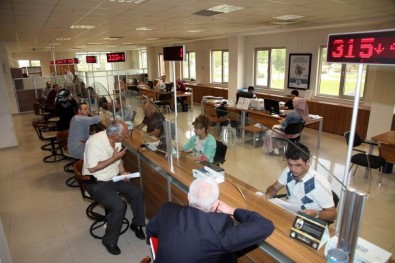 Selçuklu'da Vezneler Hafta Sonu Açık