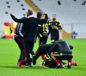 İRFAN BUZ - Yeni Malatyaspor'da Teknik Direktör Buz Ve Futbolcular Prim Zengini Olacak