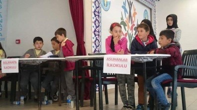Aslanapa'da 11 Okulun Katıldığı Bilgi Yarışması