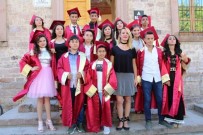 Ayvalık Gazi Ortaokulu'nda Kep Fırlatma Heyecanı