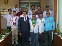 AHMET TÜRKÖZ - Havran'da Aşçı Çırağı Kursu Sertifika Töreni Yapıldı
