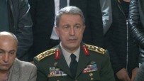 MUSTAFA APAYDIN - Orgeneral Akar'dan Şehit Evine Taziyeye Ziyareti