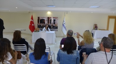 Yazar Ebru Güneş, KUTO'da Söyleşi Yaptı, İmza Gününe Katıldı