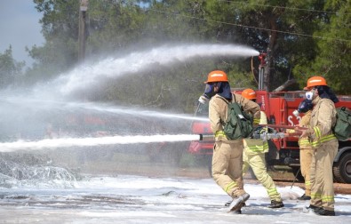 18 Ülkeden 35 Ormancı Mersin'de Yangın Tatbikatı Yaptı