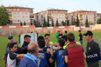 MEHMET KARAGÖZ - 90+4'Te Gol Oldu, Saha Karıştı