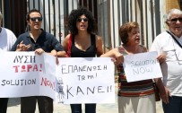 İNSAN ZİNCİRİ - 'Birleşik Kıbrıs Şimdi' Etkinliğiyle Lefkoşa'da İnsan Zinciri Oluşturuldu