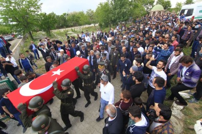 Çankırı Şehidini Dualarla Uğurladı