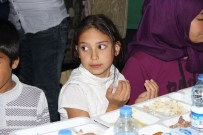 İFTAR ÇADIRI - Sivas'ta 2 Bin Kişi Birlikte Oruç Açtı