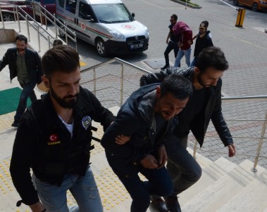 Zonguldak'ta Uyuşturucu Operasyonu; 2 Gözaltı