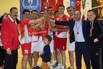 ÖMER DINÇER - Karaman'da Düzenlenen Kurumlar Arası Voleybol Turnuvası Sona Erdi