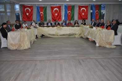 Kars'ta Azerbaycan Cumhuriyeti'nin 99. Kuruluş Yıldönümü