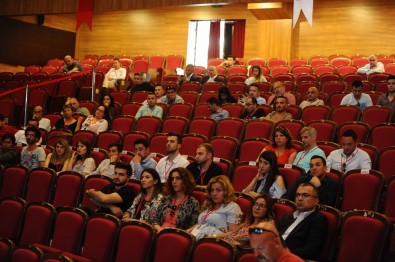 Karşıyaka'da 4. Sosyal Medya Çalıştayı