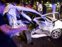 RAMAZAN CAN - Polis Aracı Kaza Yaptı Açıklaması 1 Ölü, 5 Yaralı