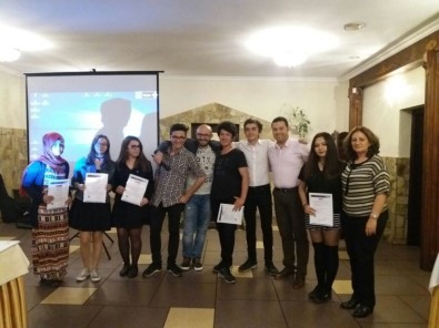 Türk Ve Avrupalı Öğrencilerin Kaynaştığı Proje Tamamlandı