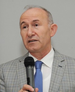 Türkiye Gazetesi'nden Mehmet Görmez'i Savunan Yazarlara Sorular