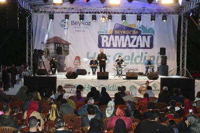 Beykozlular, Ramazan'da Mustafa Cihat Konserinde Buluştu