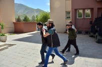 DURANKAYA - Hakkari'de FETÖ Operasyonunda 5 Tutuklama