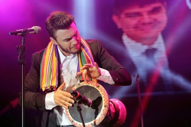 Mustafa Ceceli'den Unutulmaz Konser