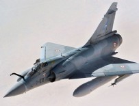 TEKNİK ARIZA - Yunanistan'da savaş uçağı düştü