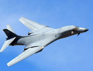 ABD'den B-1 savaş uçaklarıyla Kuzey Kore'ye gözdağı