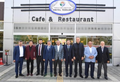 Başkan Yazıcı, Anadolu Yakası Belediye Başkanlarını Tuzla'da Ağırladı