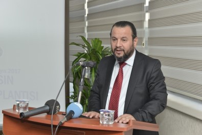 Rektör Akgül Açıklaması 'Karamanoğlu Mehmetbey Üniversitesi Daha İyi Yerlere Gelecek'