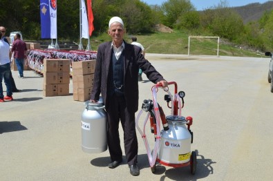 TİKA'dan Priştineli Süt Üreticilerine Destek
