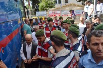 MEHMET KARATAŞ - Aladağ'daki Yurt Yangını Davası Sonunda Arbede