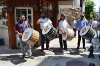 Biga'da 54 Ramazan Davulcusu Görev Yapıyor