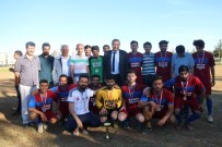 KUPA TÖRENİ - Eyyübiye Kampüsü Okulları Futbol Turnuvası Sona Erdi