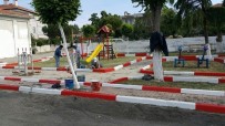 İBRAHIM UYAN - Sokak Ve Parklarda Bakım Çalışmaları