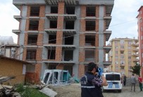 5'İnci Kattan Düşen İşçi Öldü