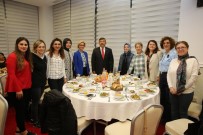 BELEDİYE ÇALIŞANI - Başkan Karabacak, Çalışanlarını İftarda Ağırladı