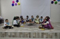 DANS GÖSTERİSİ - Edremit'te Mezuniyet Sevinci