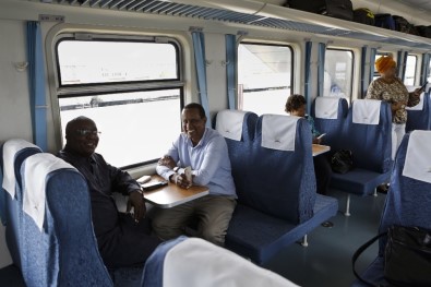 Kenya 100 Yıl Sonra Yeni Demiryoluna Kavuştu
