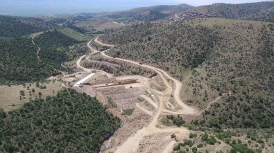Kula Konurca Barajında Çalışmalar Devam Ediyor