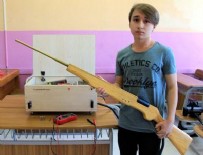ELEKTROMANYETİK - Lise öğrencisinden 'elektromanyetik silah'