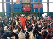KRİZ YÖNETİMİ - Mültecileri Kurtaran Geminin Kaptanı Konuştu