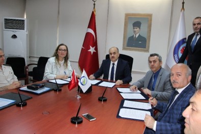 Uluslararası Çocuk Hakları Çalıştayı İçin İmzalar Atıldı