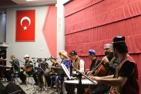 TÜRKIYE KAMU SEN - Türk Ezgileri Manisa'da Can Buldu